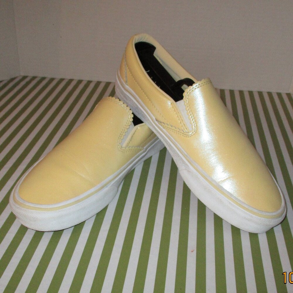 Vans Pearlescent Slip-on Sneakers